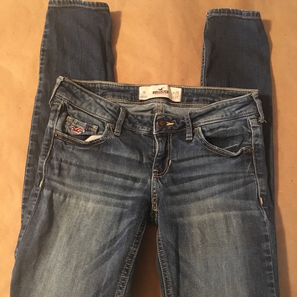 🍑Hollister jeans🍑